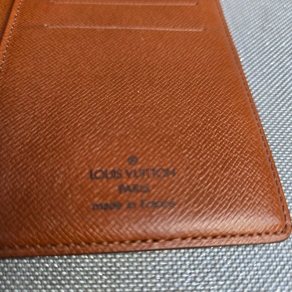 Louis Vuitton Long Card Monogram Wallet - Picture 5 of 10